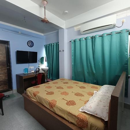 Ujjayanta Homestay 아가르탈라 외부 사진