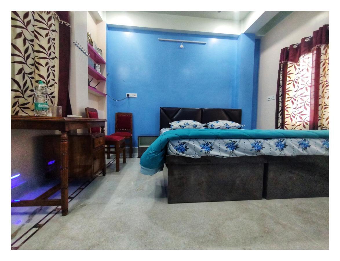 Ujjayanta Homestay 아가르탈라 외부 사진
